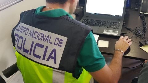 Polic&iacute;a Nacional