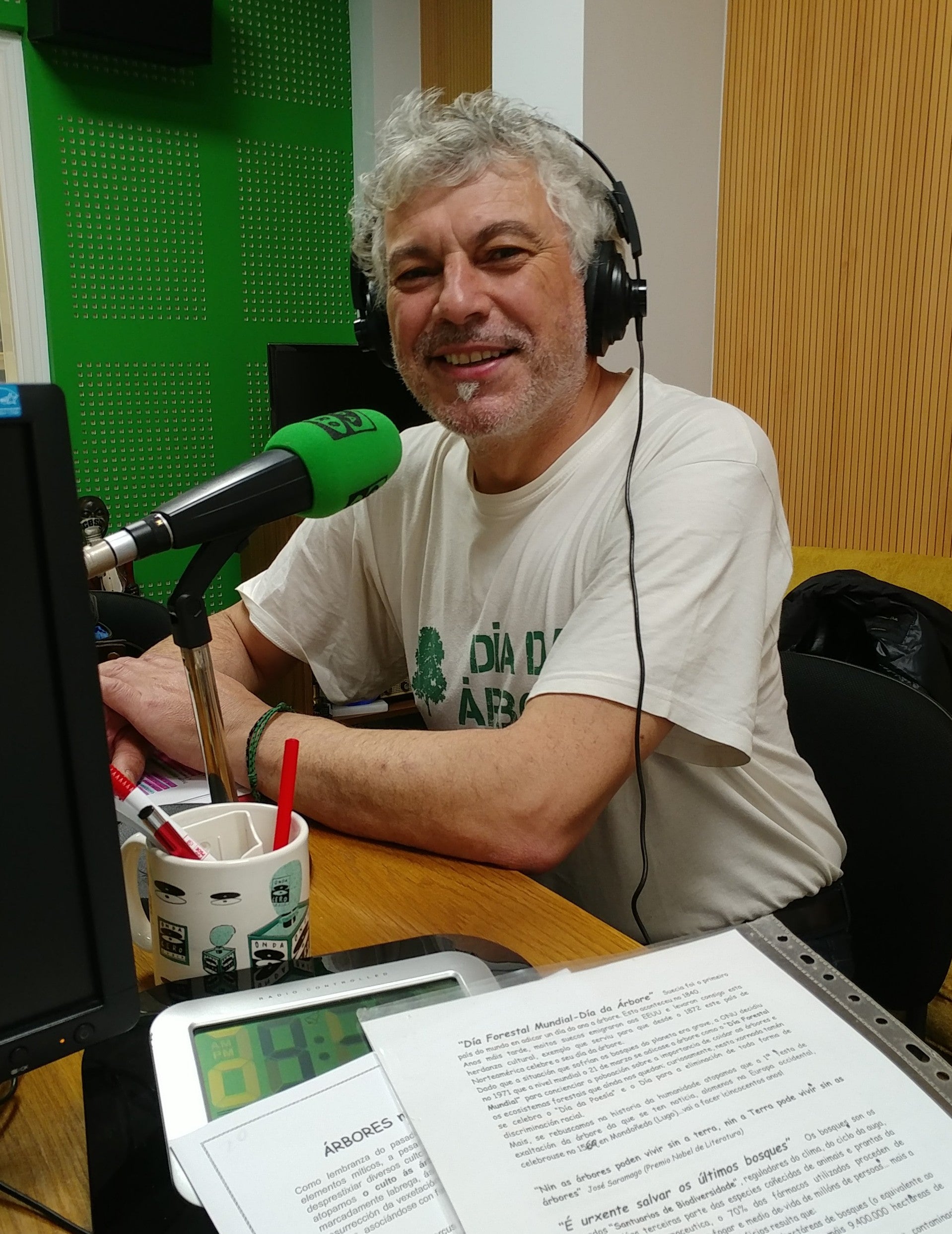 Xosé Santos reclama un comportamento 'responsable' co medio ambiente Xosé Santos reclama un comportamento 'responsable' co medio ambiente