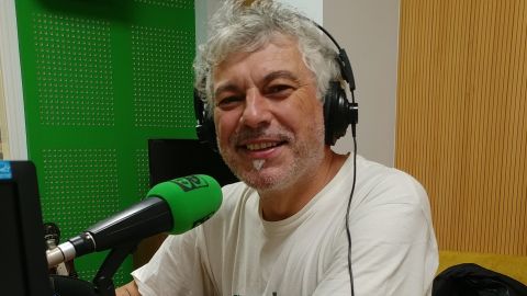 Xos&eacute; Santos
