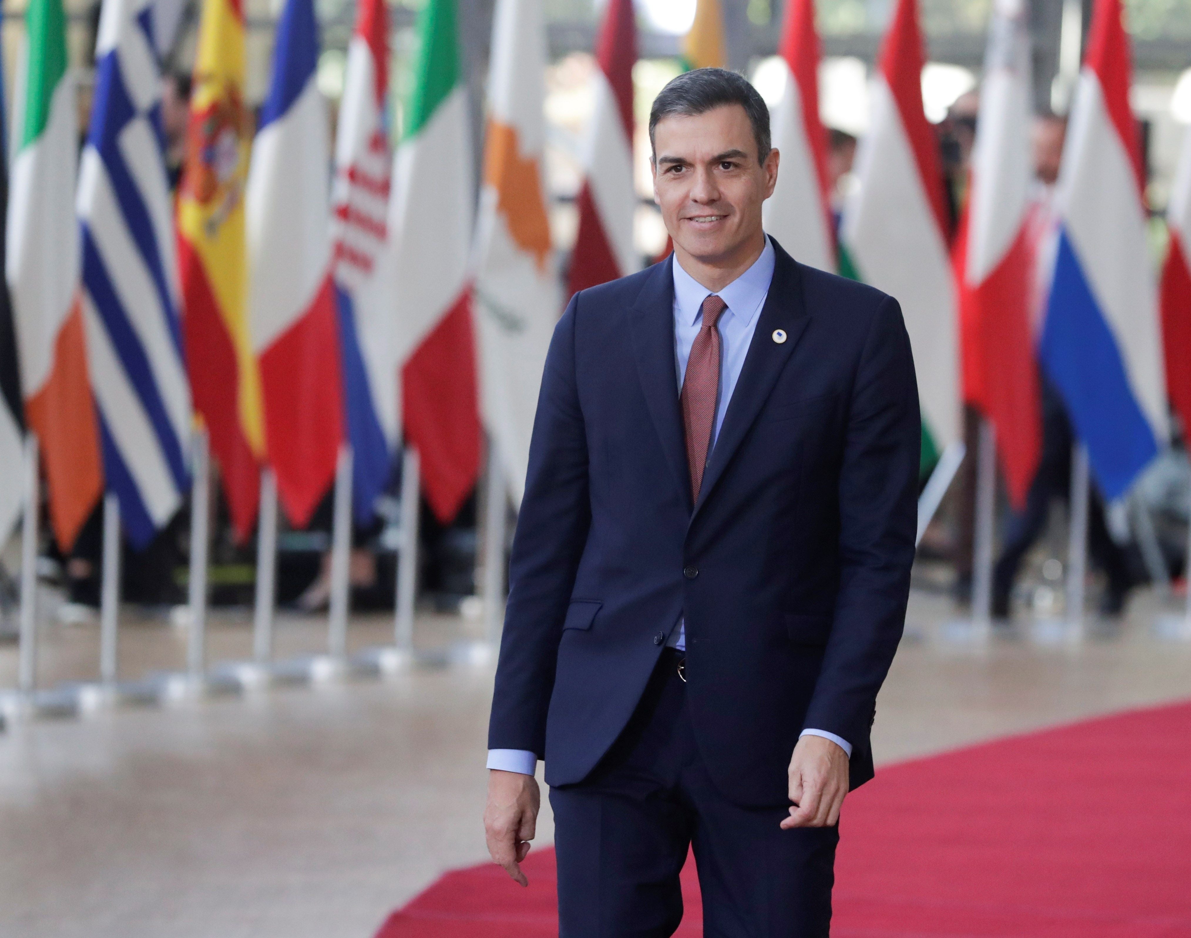 Sánchez avisa de que el Gobierno hará lo que le mande la JEC "con determinación" Sánchez avisa de que el Gobierno hará lo que le mande la JEC "con determinación"