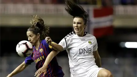 Vicky Losada en una acción del partido de Champions League Vicky Losada en una acción del partido de Champions League