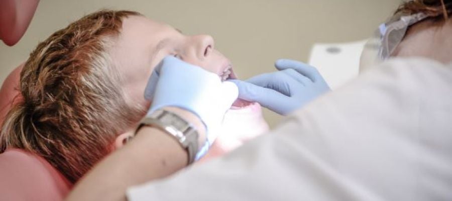 “Piensa en su boca, cuida su salud”, campaña que se centra en la salud oral infantil “Piensa en su boca, cuida su salud”, campaña que se centra en la salud oral infantil