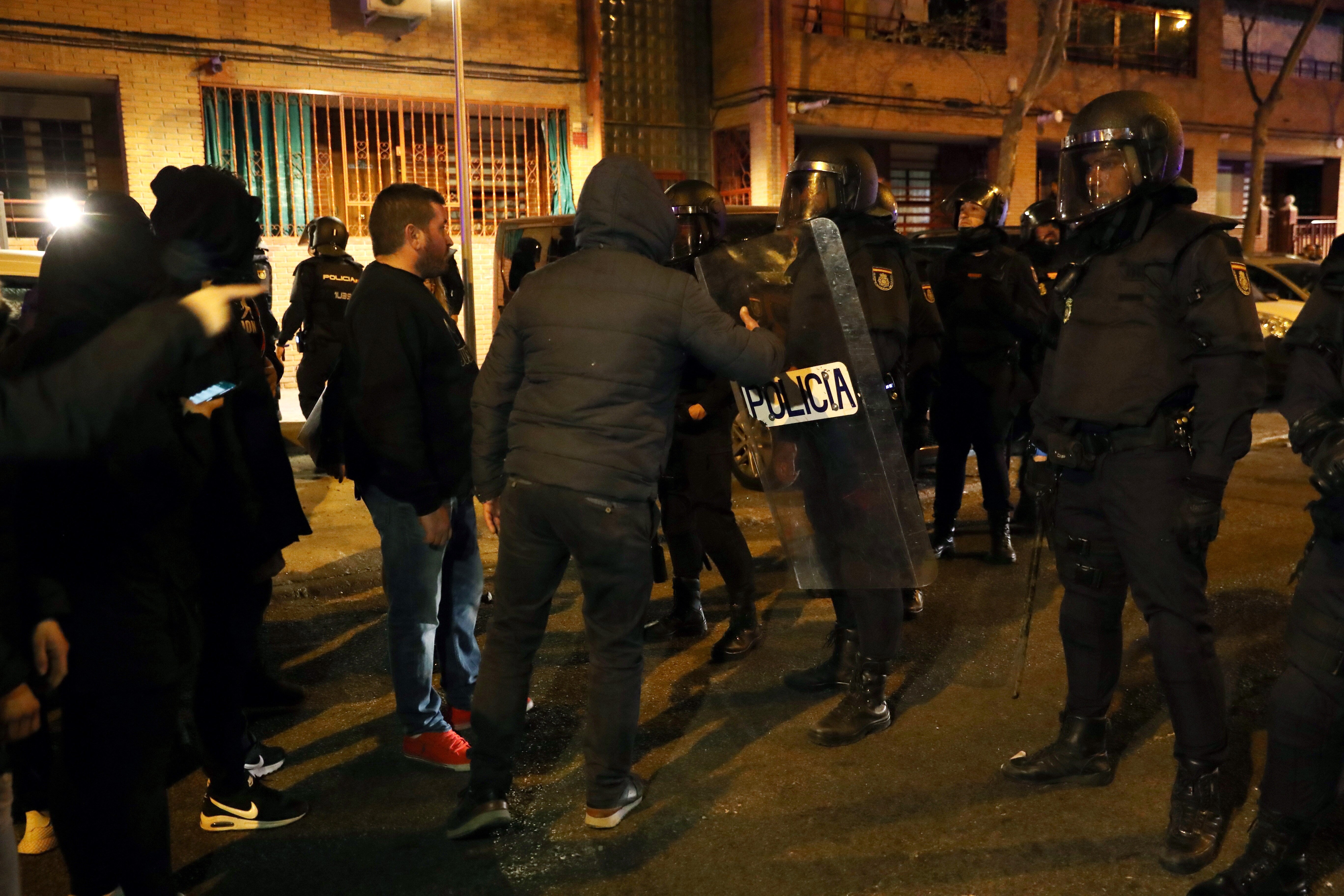 El testimonio del hijo del asesinado en Vallecas: "Te quitan la vida en cualquier momento" El testimonio del hijo del asesinado en Vallecas: "Te quitan la vida en cualquier momento"