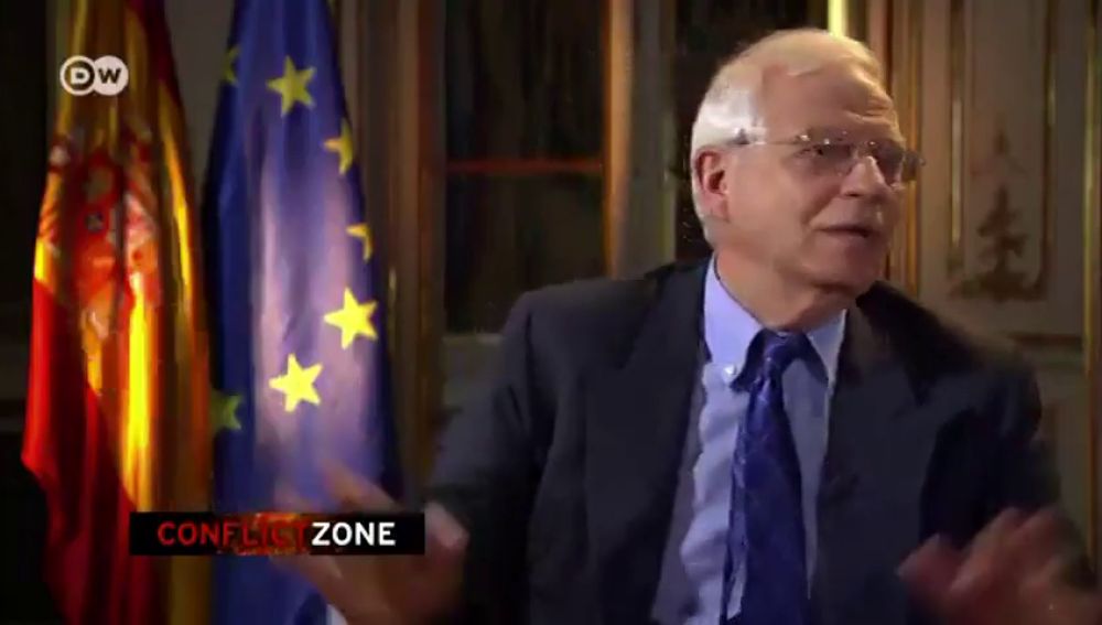 Josep Borrell para una entrevista en DW News