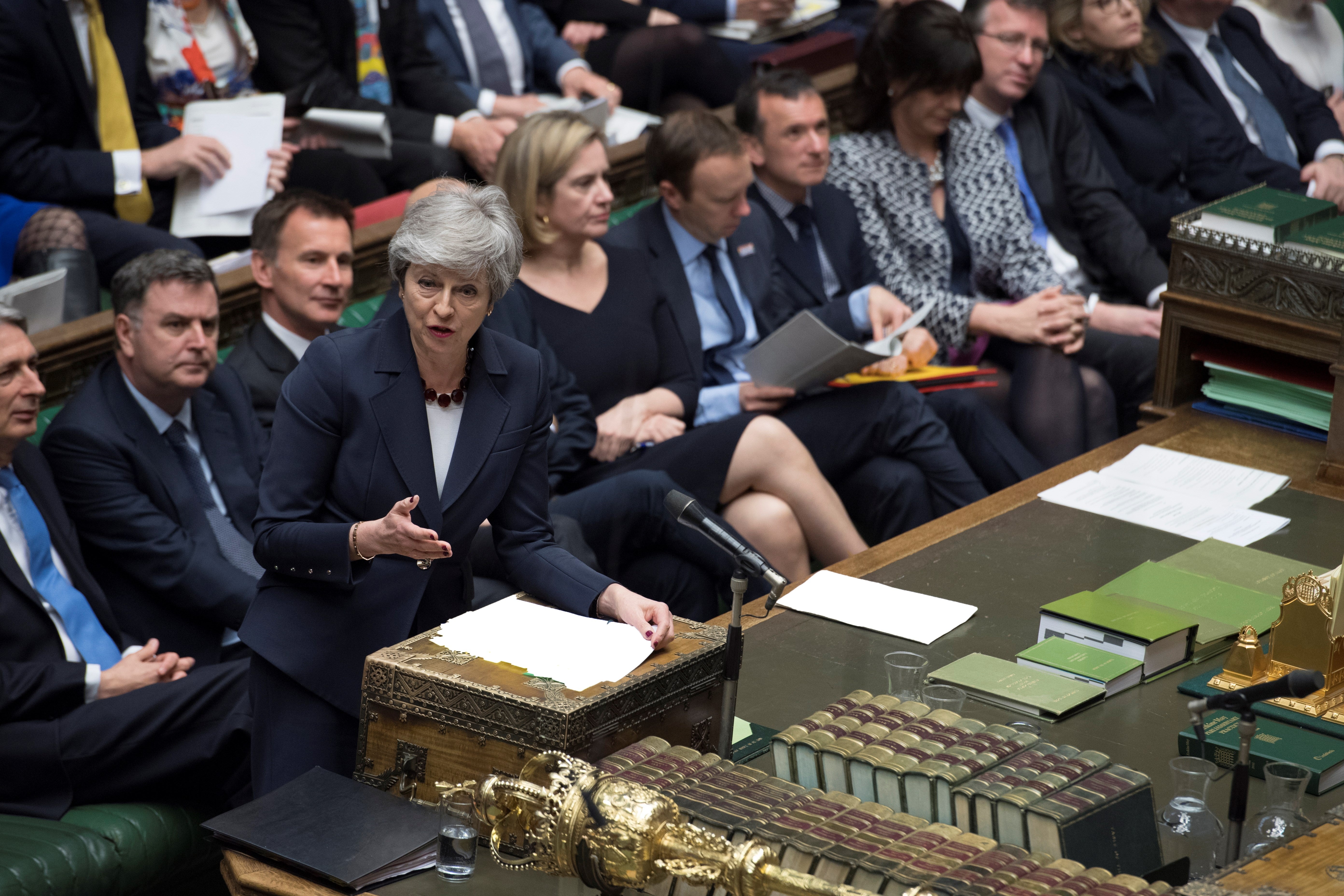 El Parlamento británico da luz verde a votar este viernes el tratado del "brexit" El Parlamento británico da luz verde a votar este viernes el tratado del "brexit"