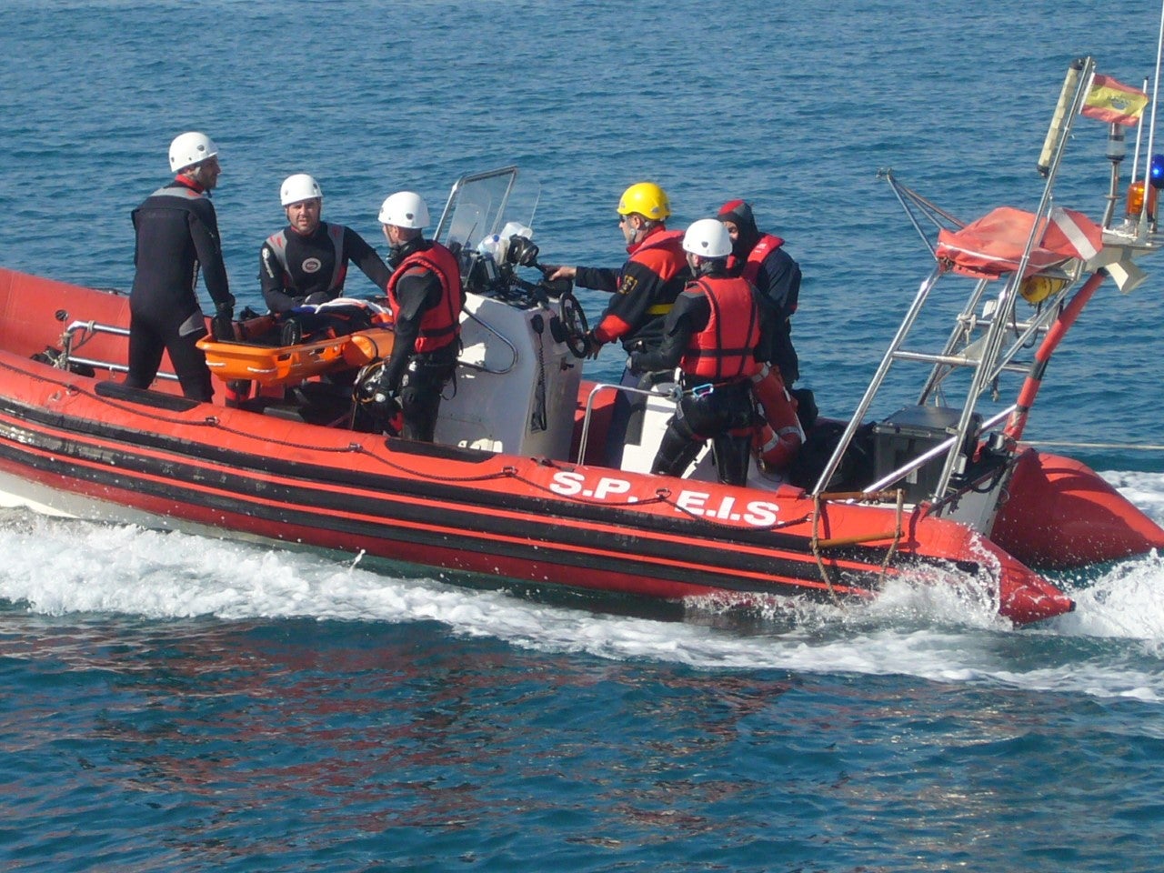 Los bomberos del SPEIS realizan este sábado día 30, cuatro simulacros de rescate acuático en el marco de Alicante Puerto de Encuentro Los bomberos del SPEIS realizan este sábado día 30, cuatro simulacros de rescate acuático en el marco de Alicante Puerto de Encuentro