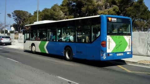 Autob&uacute;s de la EMT de Palma.