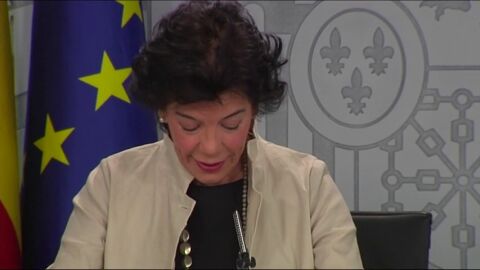 El ataque de risa de la ministra Cela&aacute; con la especies invasoras