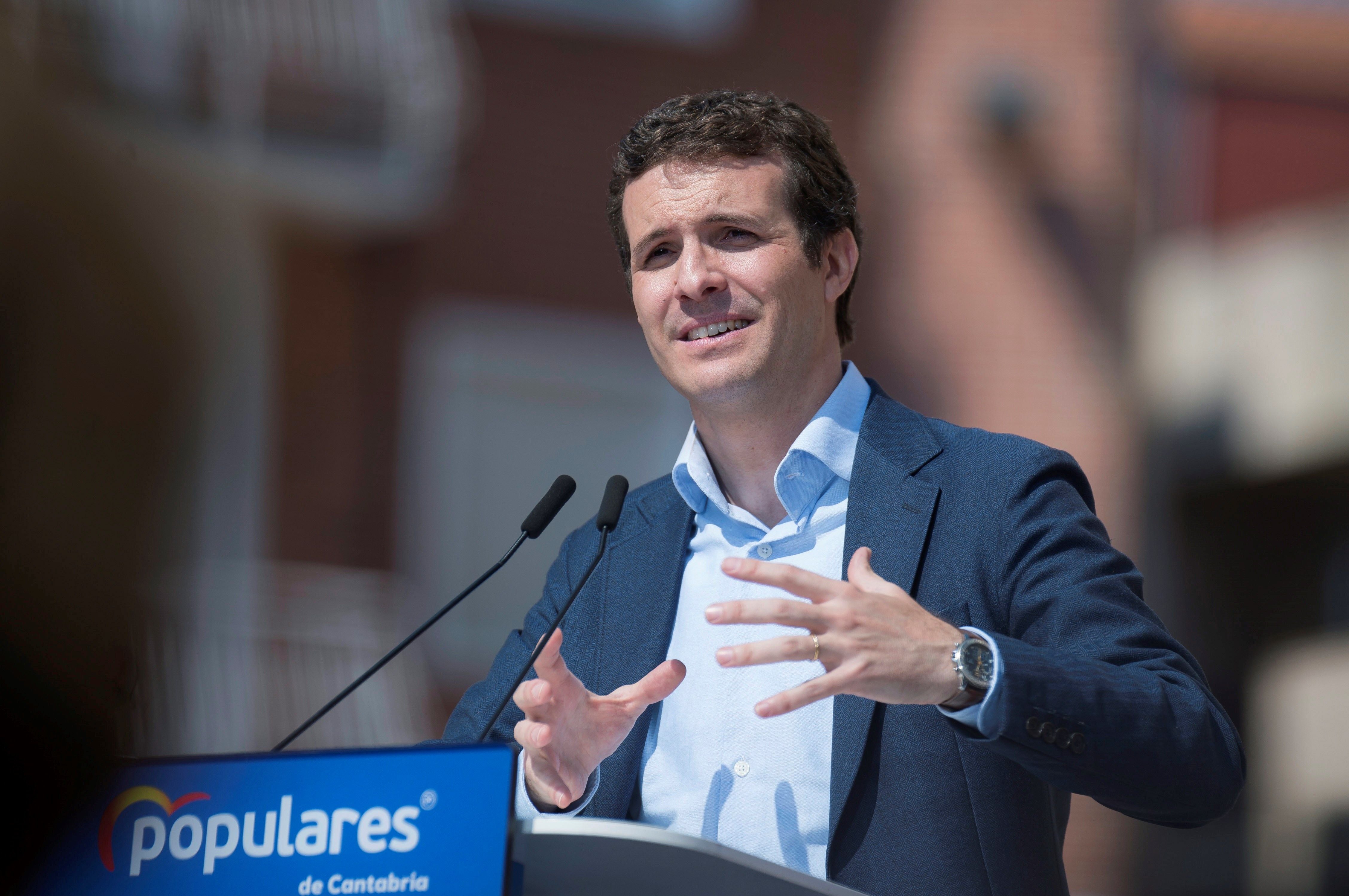 Pablo Casado: "Hasta dónde llega la indignidad de un gobierno que necesita implorar a un proetarra como Otegi para que le salve sus decretos para hacer campaña" Pablo Casado: "Hasta dónde llega la indignidad de un gobierno que necesita implorar a un proetarra como Otegi para que le salve sus decretos para hacer campaña"