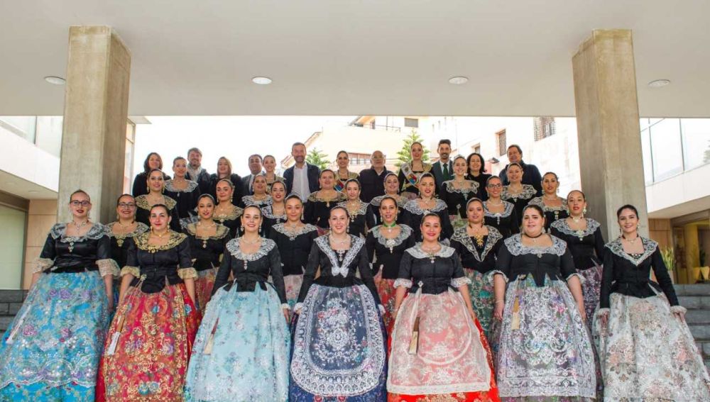 Candidatas mayores a Reina y Damas de Honor de las Fiestas de Elche 2019.