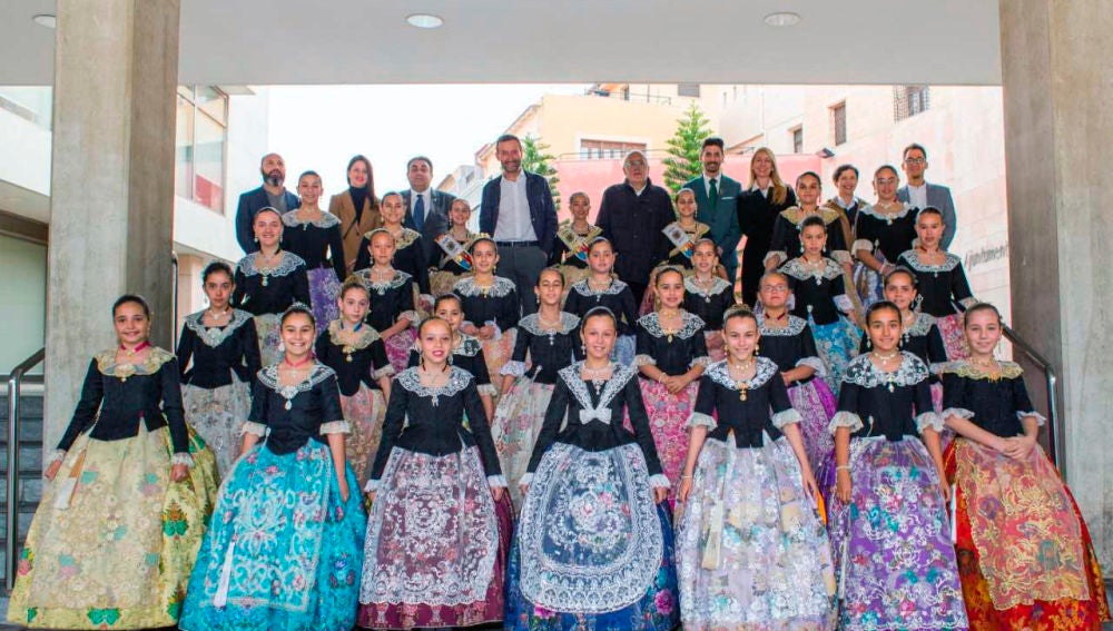 Candidatas infantiles a Reina y Damas de Honor de las Fiestas de Elche 2019.