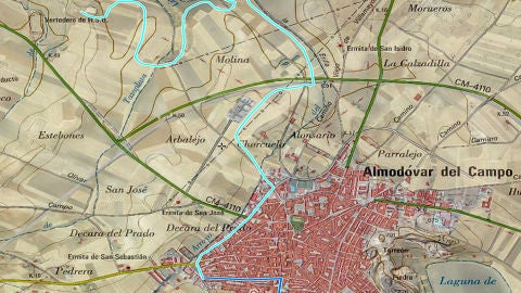 En azul claro, los tramos que ir&aacute;n con caballos, y en azul oscuro el tramo solo con corredores