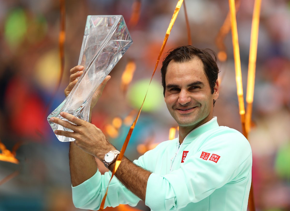 Roger Federer vence a Isner por la vía rápida y conquista el Masters 1.000 de Miami Roger Federer vence a Isner por la vía rápida y conquista el Masters 1.000 de Miami