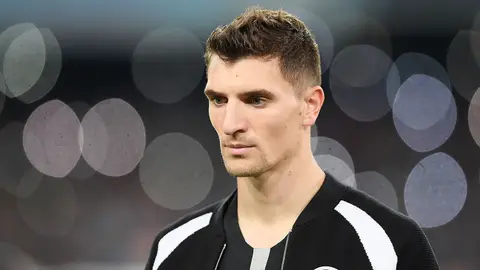 Meunier, durante un partido del PSG Meunier, durante un partido del PSG