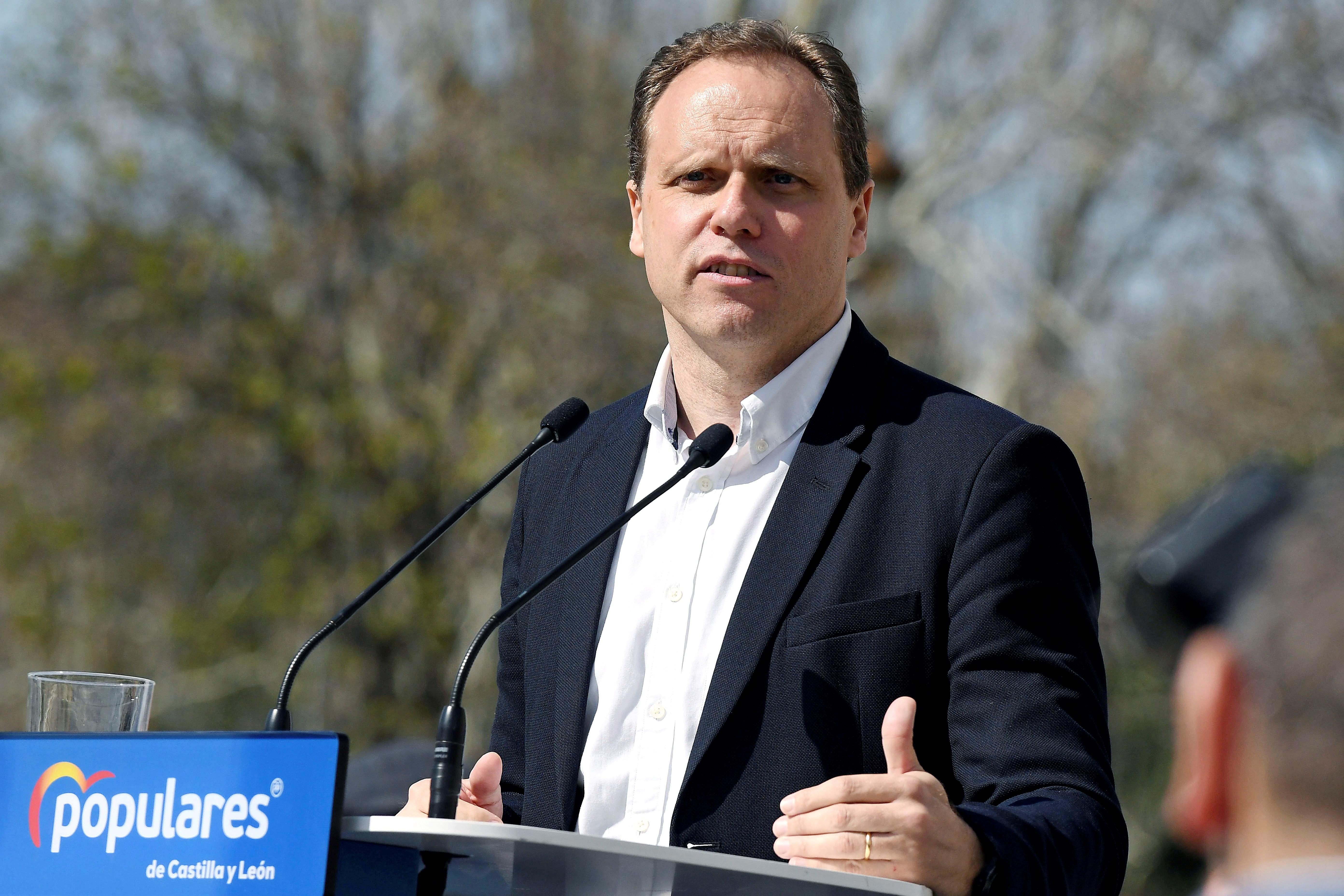 Daniel Lacalle: "Este paso atrás es un paso adelante porque tendré más responsabilidad en el programa económico" Daniel Lacalle: "Este paso atrás es un paso adelante porque tendré más responsabilidad en el programa económico"