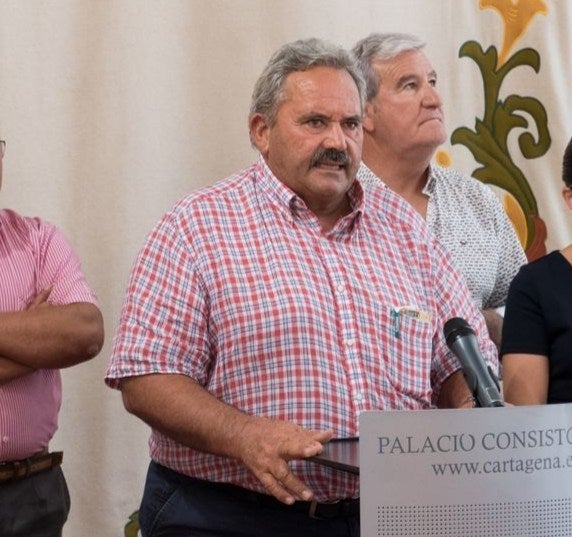 El campo murciano y cartagenero se enfrenta a un déficit de mano de obra del 35% por las limitaciones del estado de alarma que puede afectar a la producción y al suministro El campo murciano y cartagenero se enfrenta a un déficit de mano de obra del 35% por las limitaciones del estado de alarma que puede afectar a la producción y al suministro
