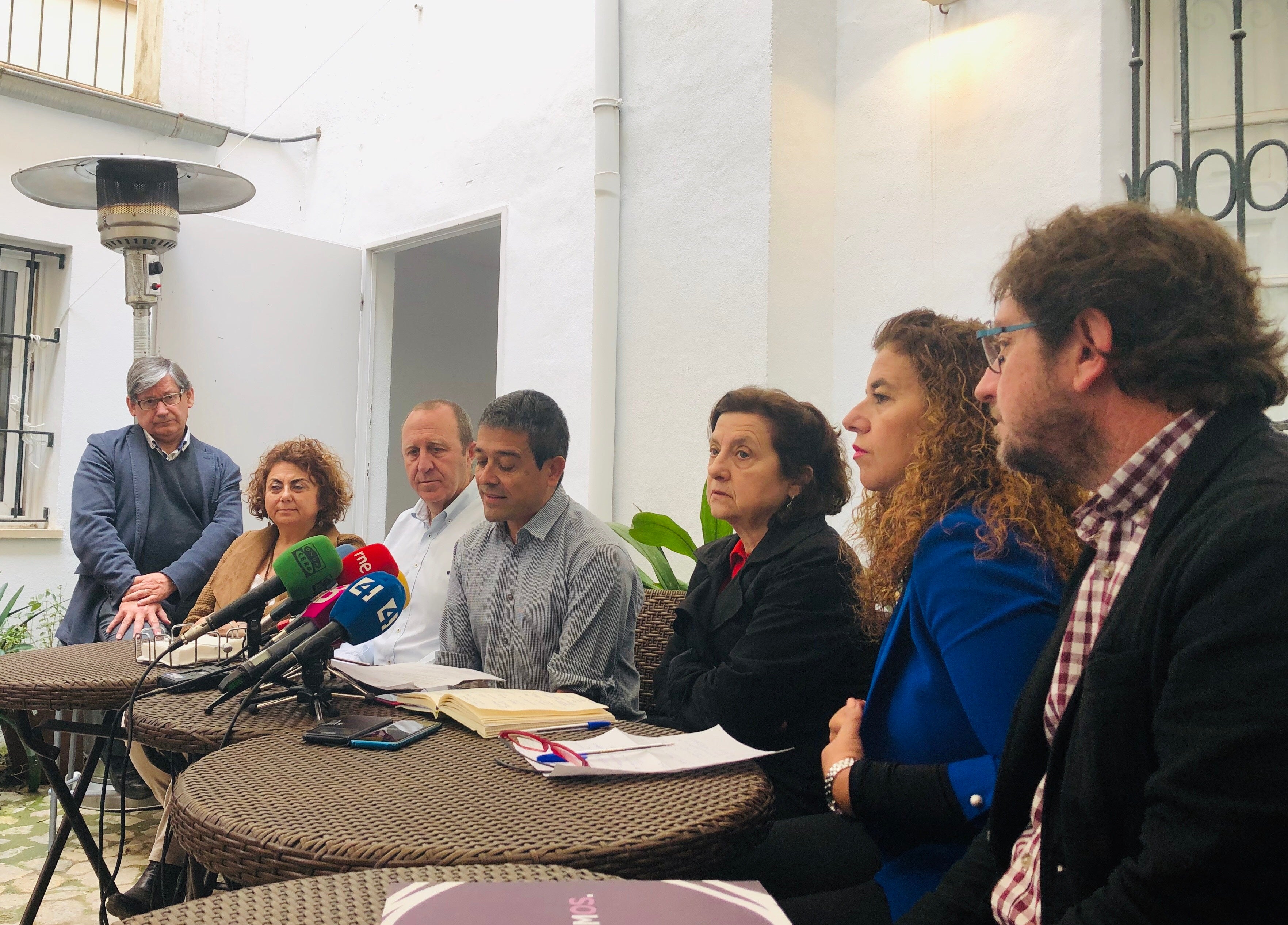 Los partidos de los 'Acords pel Canvi' apuestan por reeditar un nuevo pacto progresista Los partidos de los 'Acords pel Canvi' apuestan por reeditar un nuevo pacto progresista