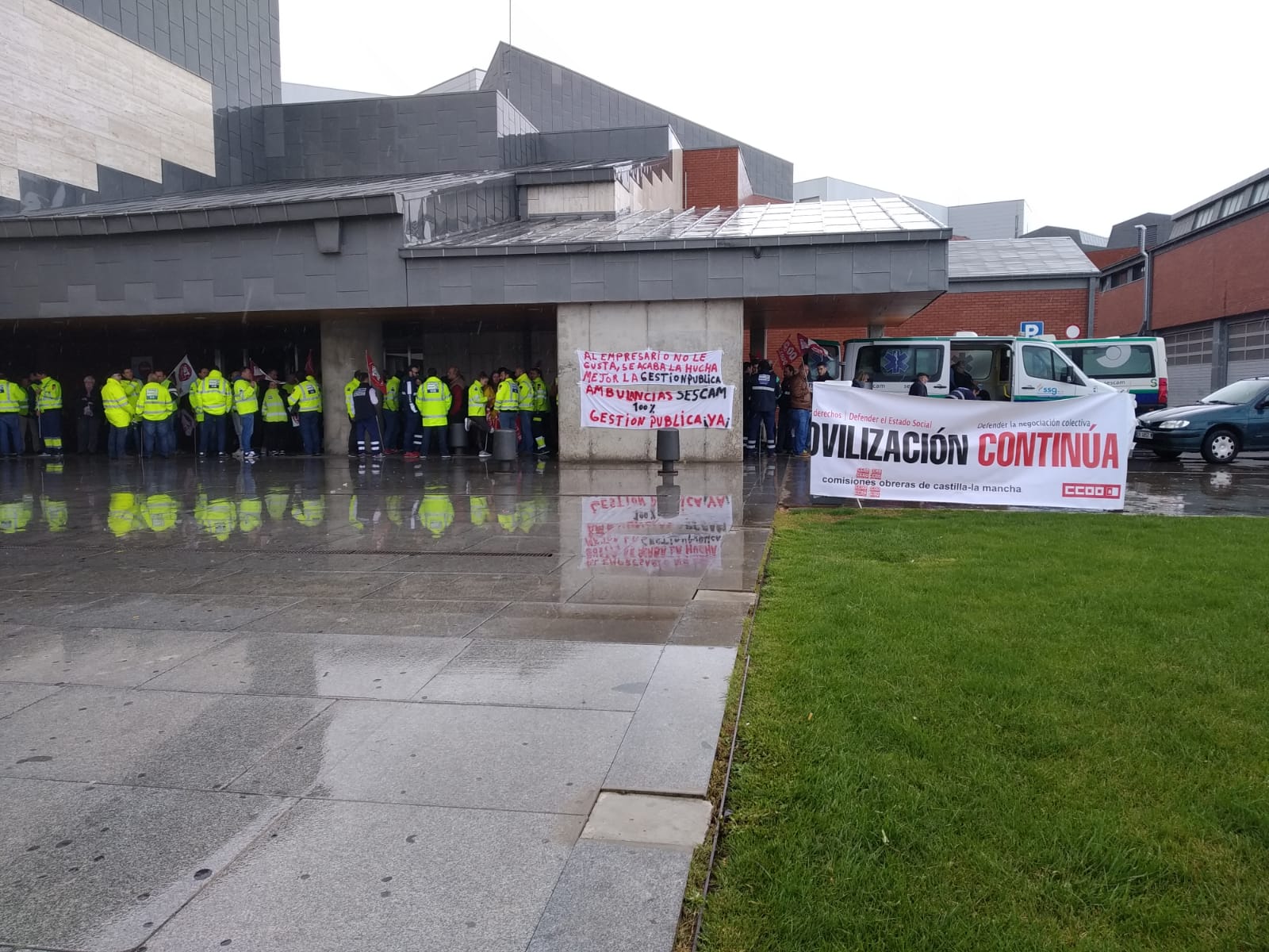 Los trabajadores del transporte sanitario piden que se firme el convenio regional Los trabajadores del transporte sanitario piden que se firme el convenio regional