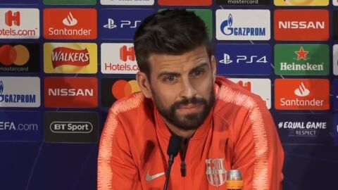 Gerard Piqu&eacute;, en rueda de prensa en Old Trafford