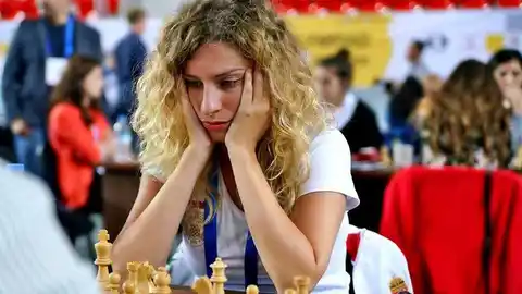 Tícia Gara, jugadora húngara de ajedrez. Tícia Gara, jugadora húngara de ajedrez.