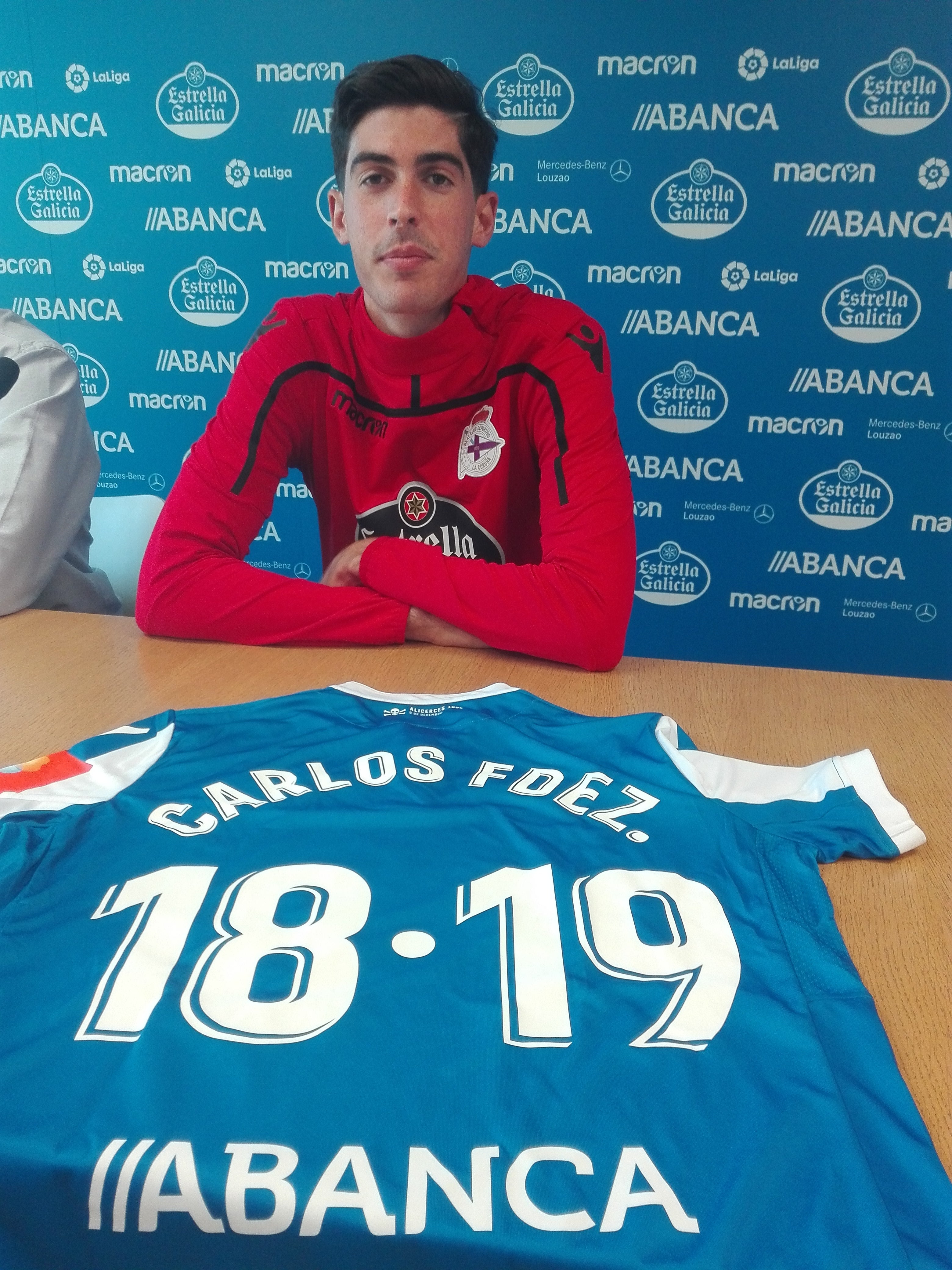 Loira busca la "unión" y Carlos Fernández busca dejar atrás sus molestias físicas y las derrotas Loira busca la "unión" y Carlos Fernández busca dejar atrás sus molestias físicas y las derrotas