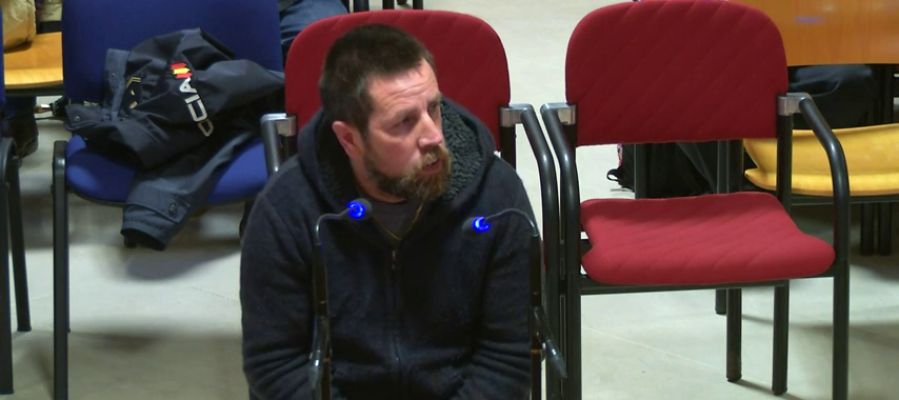 'El Chicle' niega que intentara secuestrar a la joven en Boiro 'El Chicle' niega que intentara secuestrar a la joven en Boiro