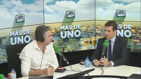 Pablo Casado: "El CIS lo tenía que haber pagado el PSOE porque es campaña electoral" Pablo Casado: "El CIS lo tenía que haber pagado el PSOE porque es campaña electoral"