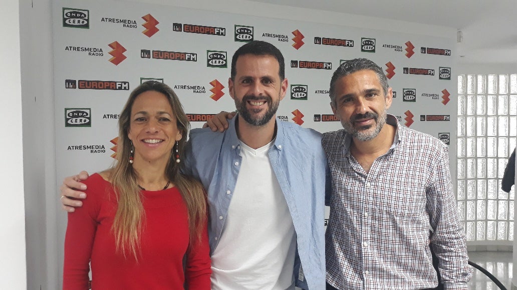 Ana Cervan, traumatóloga y campeona de los 101 km de Ronda: "Si compartes una afición es más fácil trabajar" Ana Cervan, traumatóloga y campeona de los 101 km de Ronda: "Si compartes una afición es más fácil trabajar"