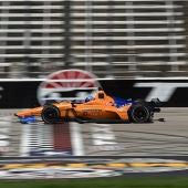 Fernando Alonso, rodando en el óvalo de Texas