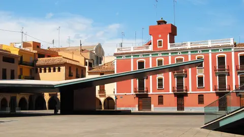 L´Ajuntament pretén negociar els preus de les tarifes del pàrquing de la Plaça Major de la ciutat. L´empresa concessionària ha eliminat la tarifa plana i ha augmentat els preus de l´aparcament subterrani públic.