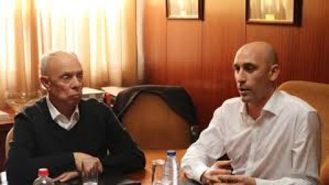 Antonio Su&aacute;rez, vicepresidente de Rubiales. 
