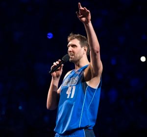 Dirk Nowitzki anuncia su retirada de la NBA Dirk Nowitzki anuncia su retirada de la NBA