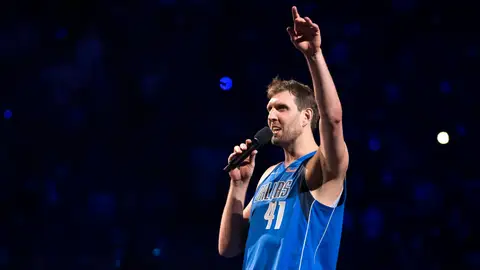 Dirk Nowitzki anuncia su retirada de la NBA Dirk Nowitzki anuncia su retirada de la NBA