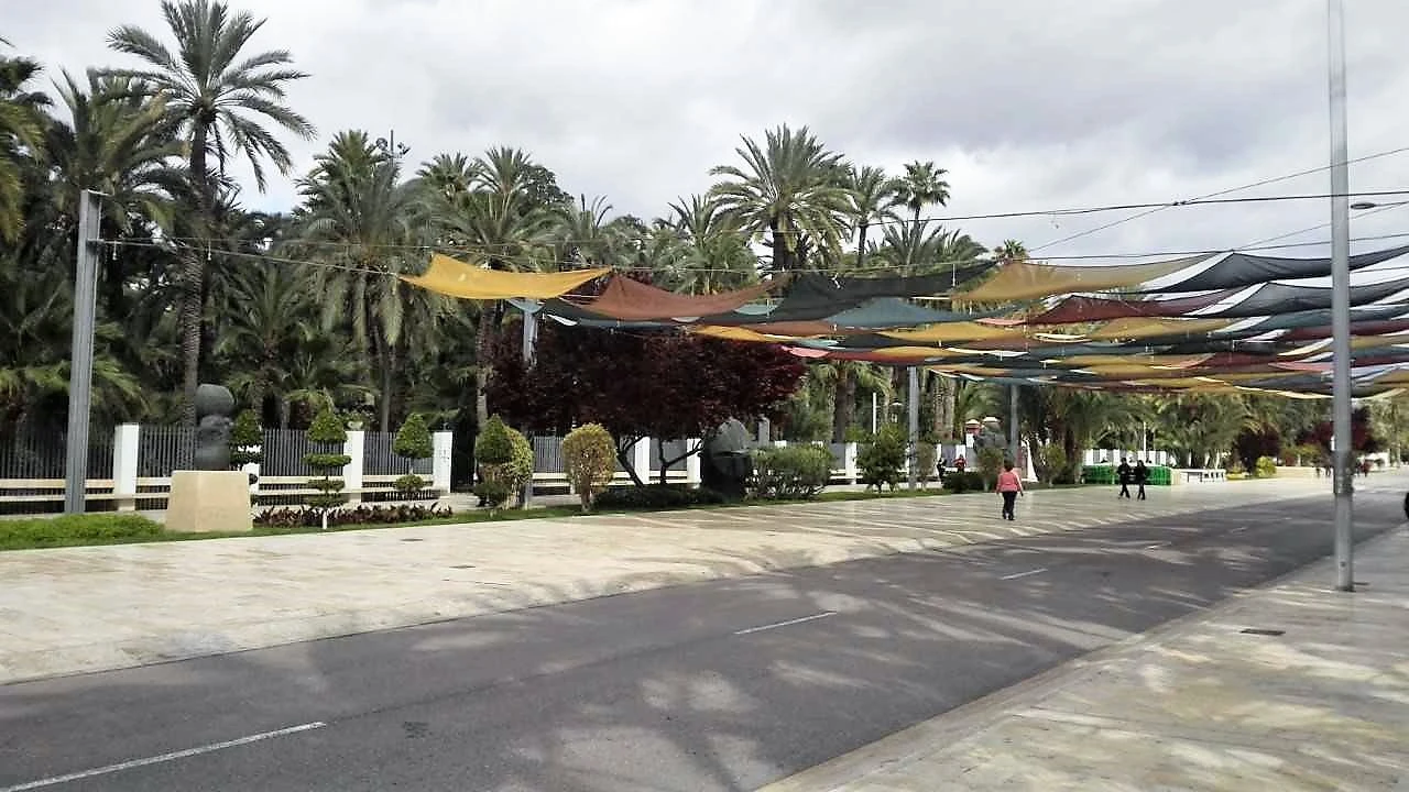 Paseo de la Estación de Elche, lugar en el que se va a instalar en nuevo racó 'Festi Elx'.
