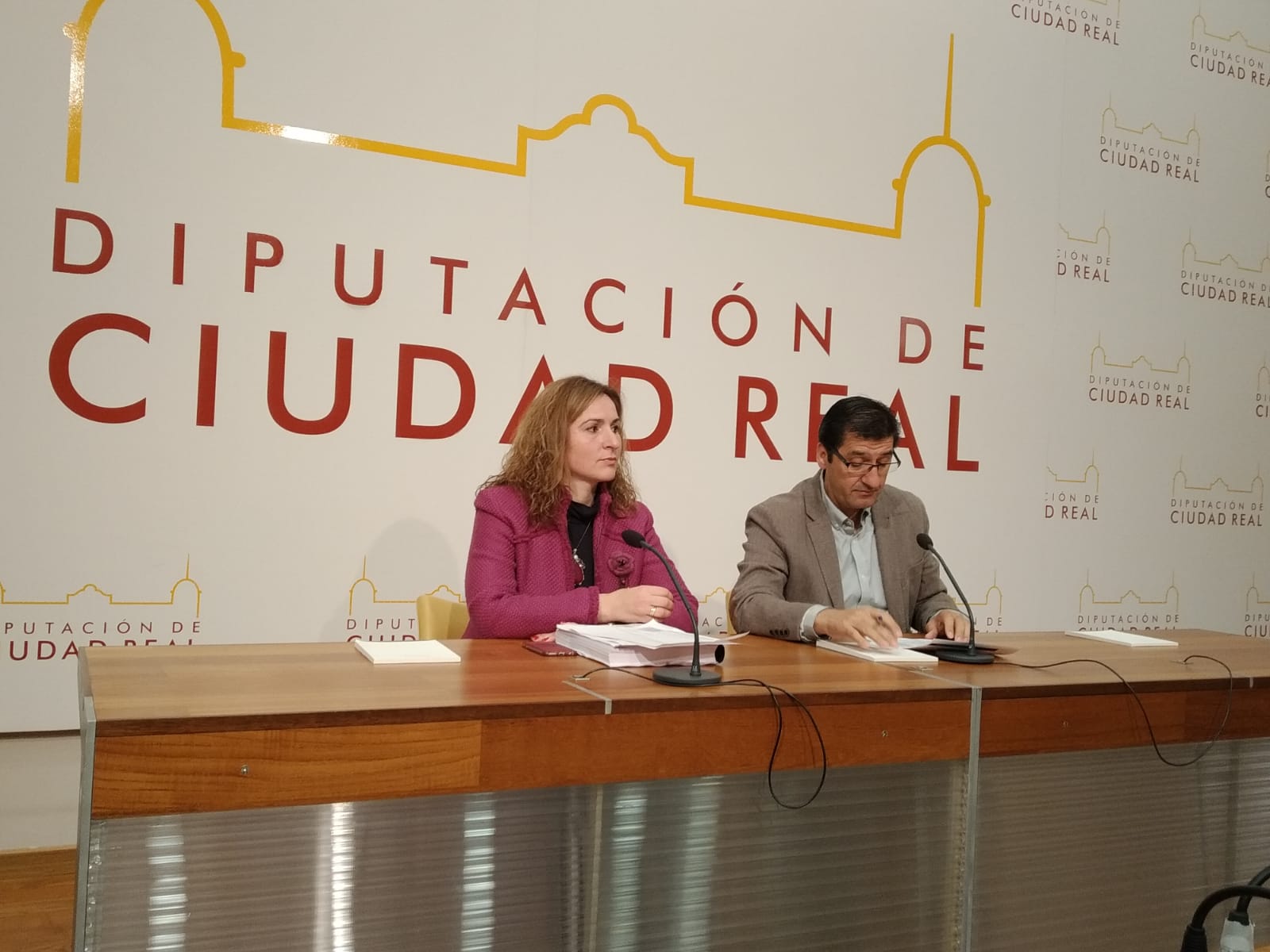 La Diputación de Ciudad Real invertirá el superávit de 2.018 a obras, carreteras y pabellón ferial La Diputación de Ciudad Real invertirá el superávit de 2.018 a obras, carreteras y pabellón ferial