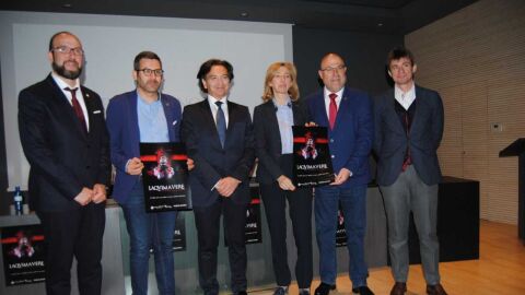 La respresentaci&oacute; de la Passio &uacute;nica i innovadora introdueix nous personatges i un nou sistema de so. 