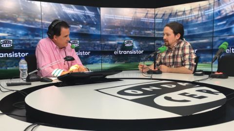 Jos&eacute; Ram&oacute;n de la Morena entrevista a Pablo Iglesias. 