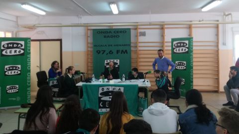 Escuchamos a los alumnos y profesores en su Semana Cultural