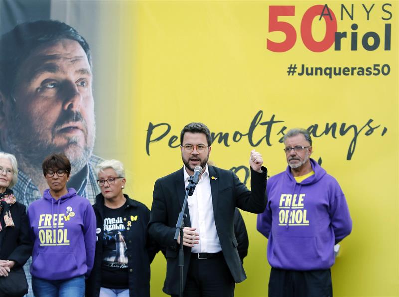 Bloqueo o investidura de Sánchez, disyuntiva de los partidos independentistas en su campaña electoral Bloqueo o investidura de Sánchez, disyuntiva de los partidos independentistas en su campaña electoral