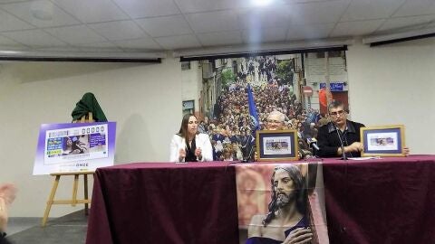 Presentaci&oacute;n del cup&oacute;n de la ONCE dedicado a la imagen de Nuestro Padre Jes&uacute;s Nazareno de Crevillent.