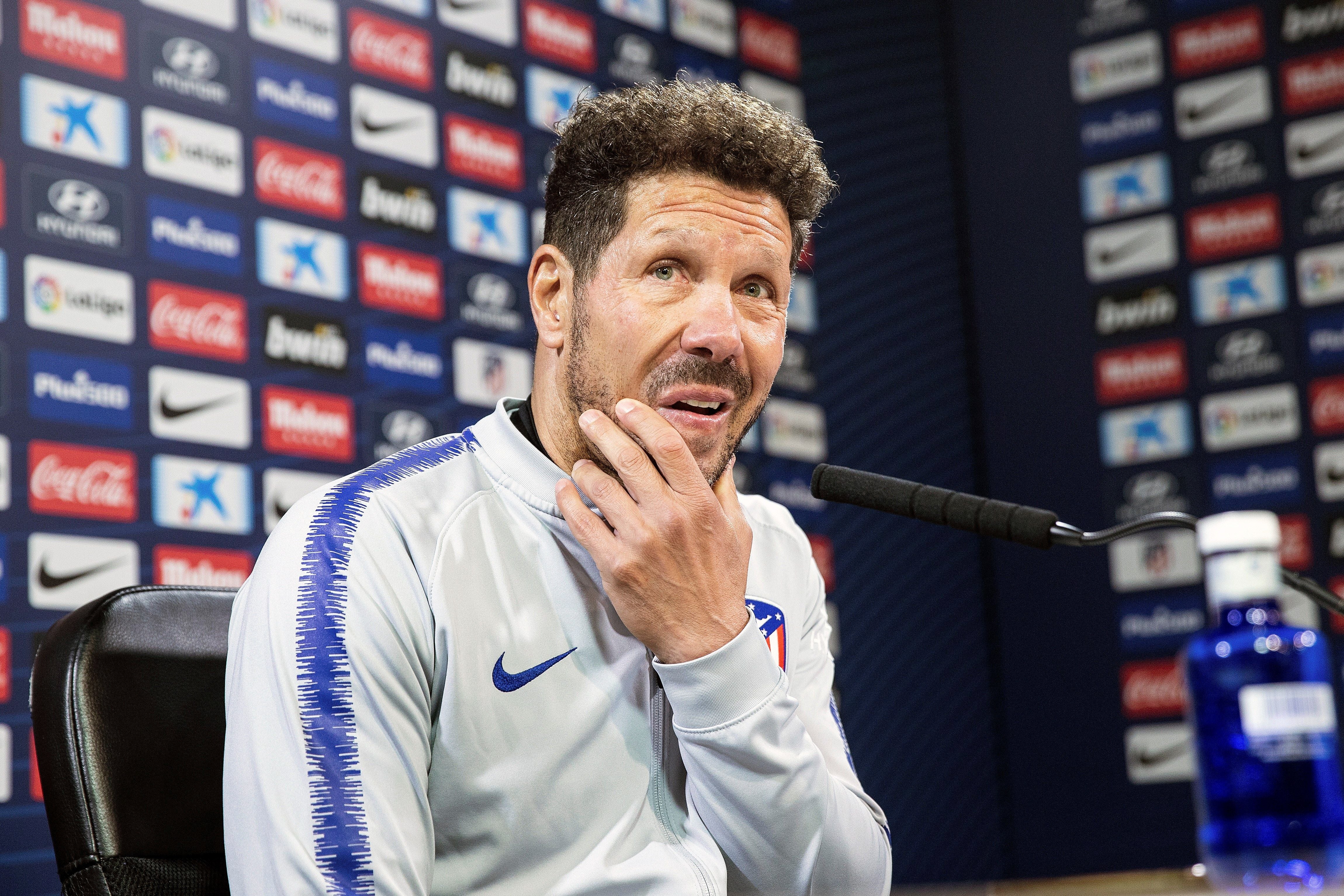 Simeone: "Más que nunca estoy con Diego Costa" Simeone: "Más que nunca estoy con Diego Costa"