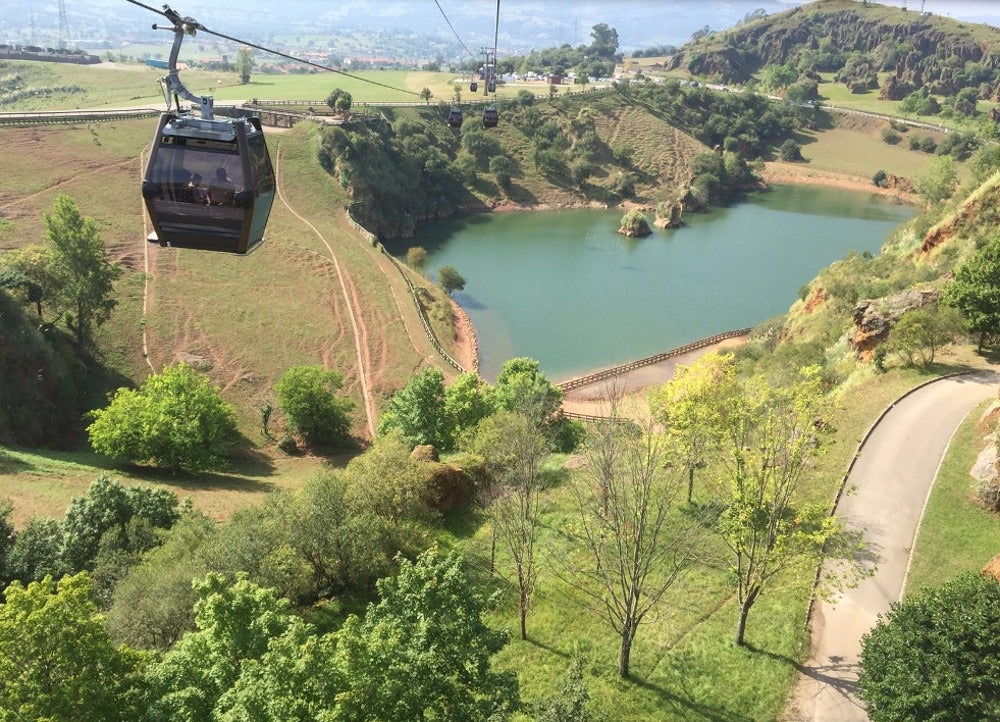 El Parque de la Naturaleza de Cabárceno celebra su 30 aniversario El Parque de la Naturaleza de Cabárceno celebra su 30 aniversario