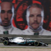 Valtteri Bottas rueda durante el GP de China