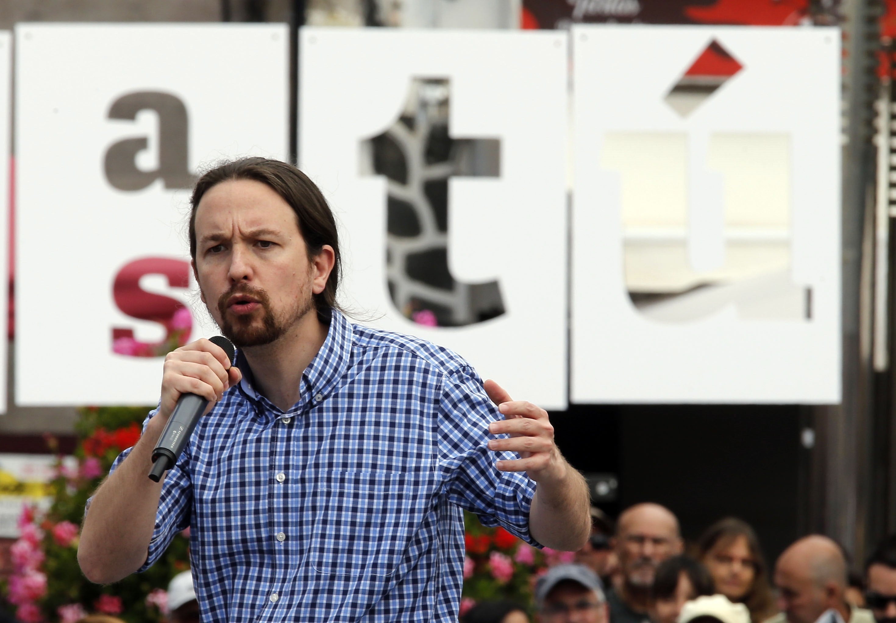 Iglesias: "Nunca la televisión pública puede trabajar a favor de un Gobierno" Iglesias: "Nunca la televisión pública puede trabajar a favor de un Gobierno"