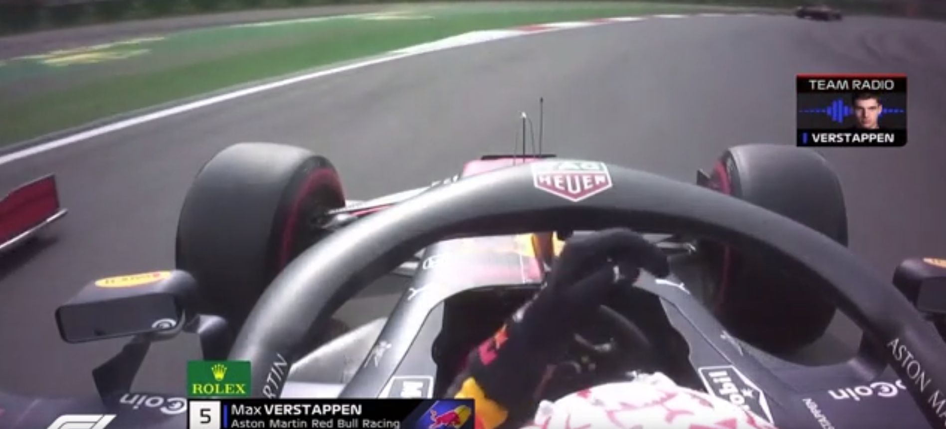 Monumental cabreo de Verstappen: "Intentan ser simpáticos, pero todos te acaban jod*****" Monumental cabreo de Verstappen: "Intentan ser simpáticos, pero todos te acaban jod*****"