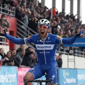 Philippe Gilbert celebra su victoria en la Paris-Roubaix Philippe Gilbert celebra su victoria en la Paris-Roubaix