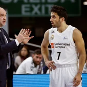 Pablo Laso, con Campazzo Pablo Laso, con Campazzo