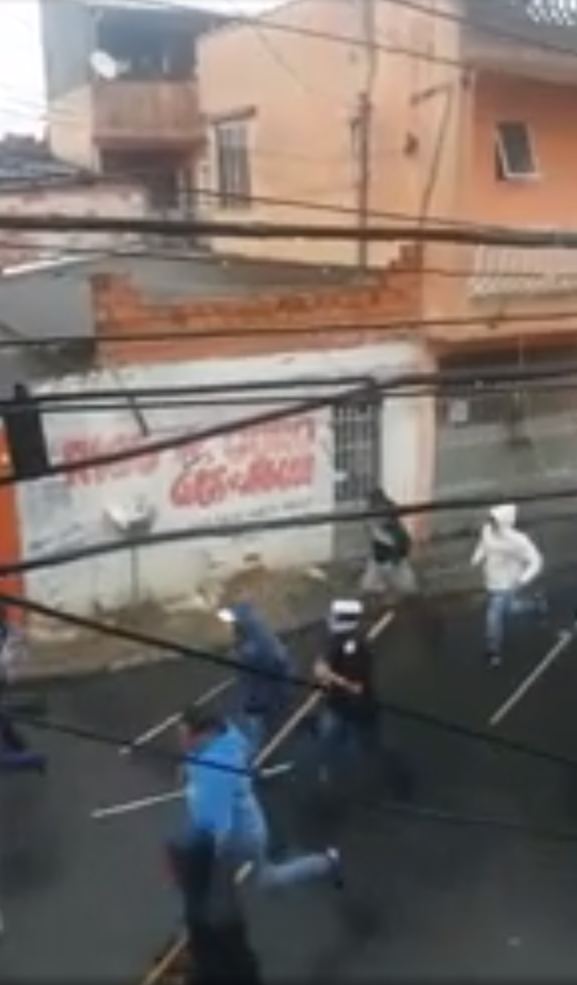14 heridos en una pelea entre hinchas de Sao Paulo y Corinthians 14 heridos en una pelea entre hinchas de Sao Paulo y Corinthians