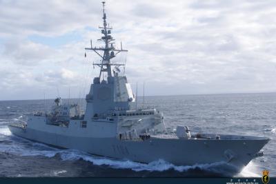 Maniobras militares en Castellón y juventud participativa en Sagunto Maniobras militares en Castellón y juventud participativa en Sagunto