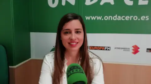 Ángela Martínez, maestra del CEIP López Orozco de Elche Ángela Martínez, maestra del CEIP López Orozco de Elche